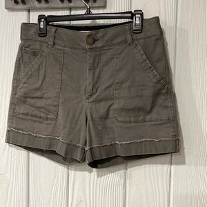Democracy women shorts